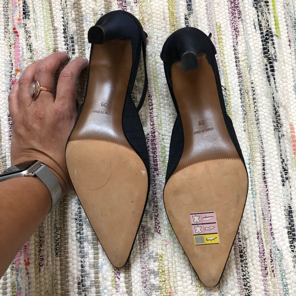 CHRISTIAN DIOR BLACK MARY JANE HEELS SIZE 9 - Picture 6 of 8